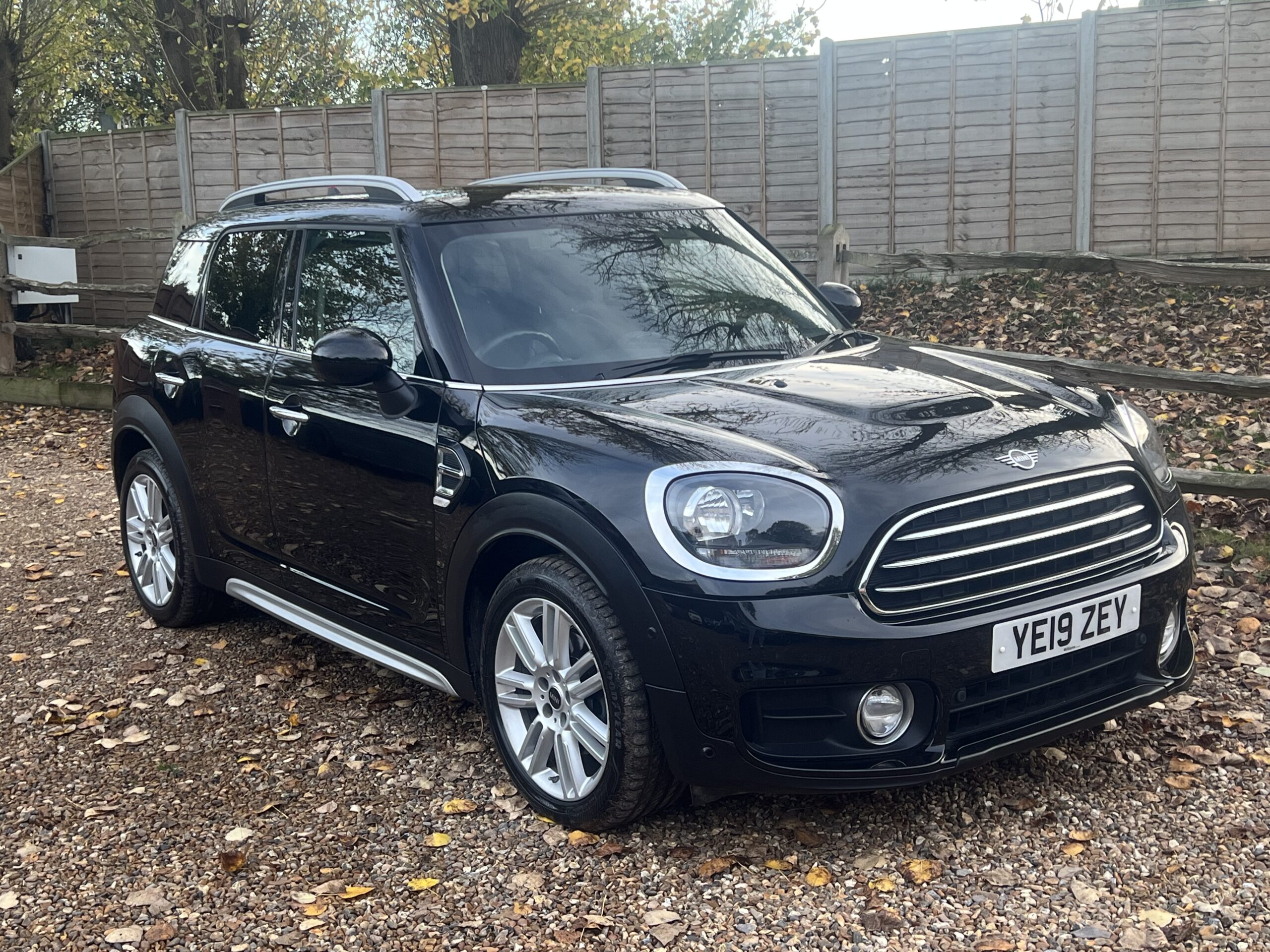 
								Mini countryman black 2.0 Diesel full									