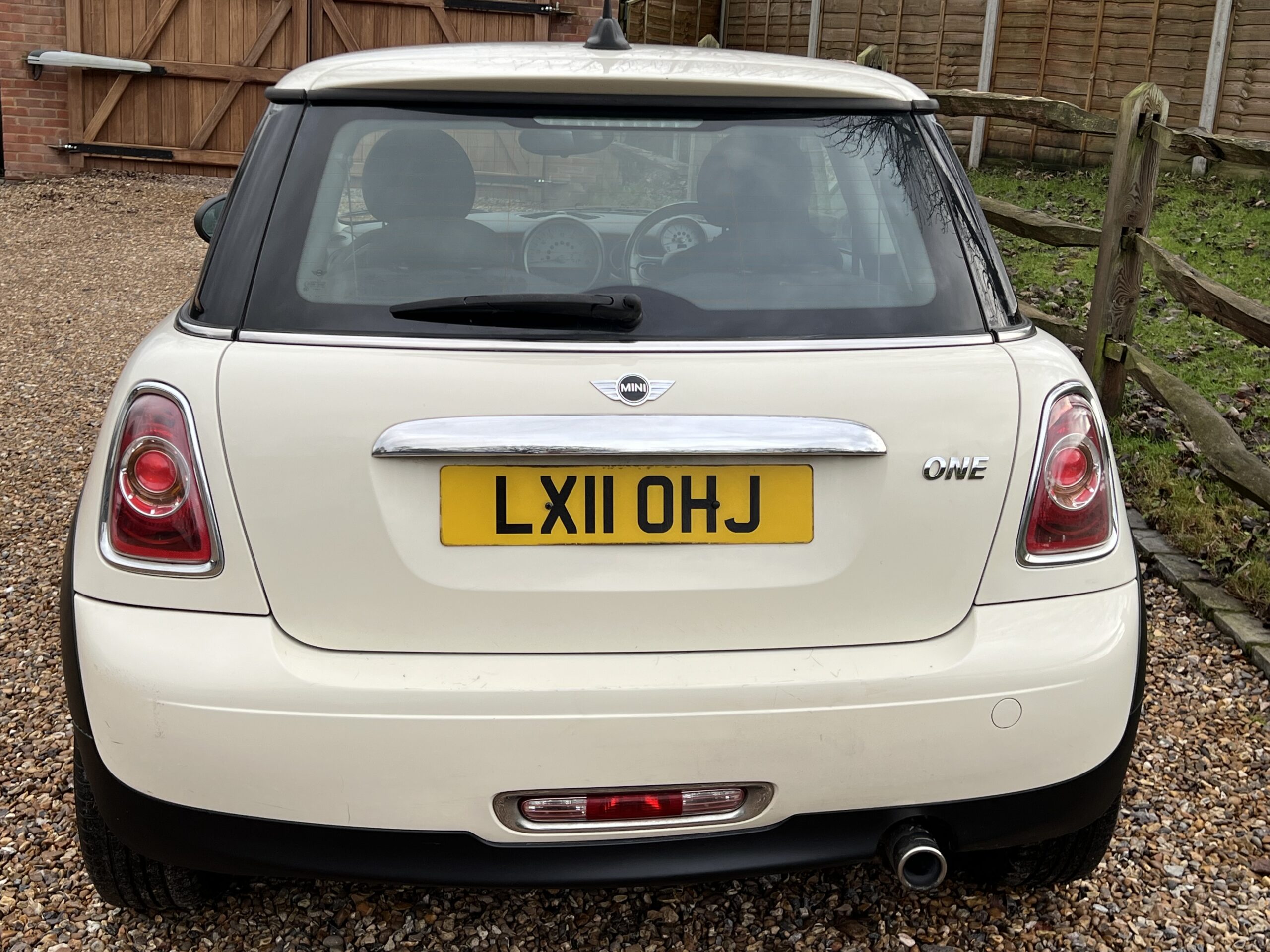 
								Mini one 1.6 white full									