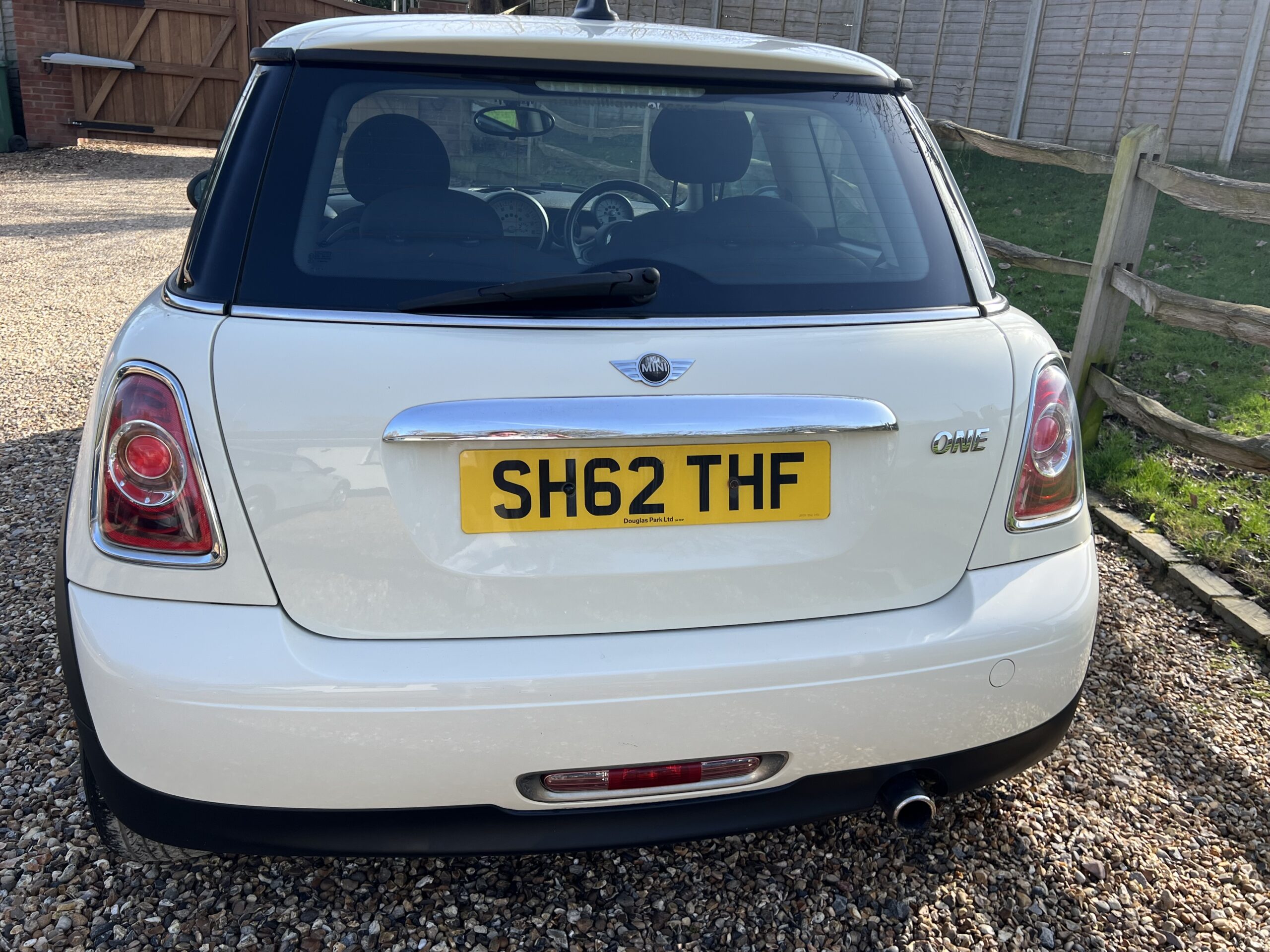 
								Mini One White 1.6 full									