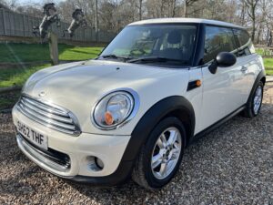 Mini One White 1.6