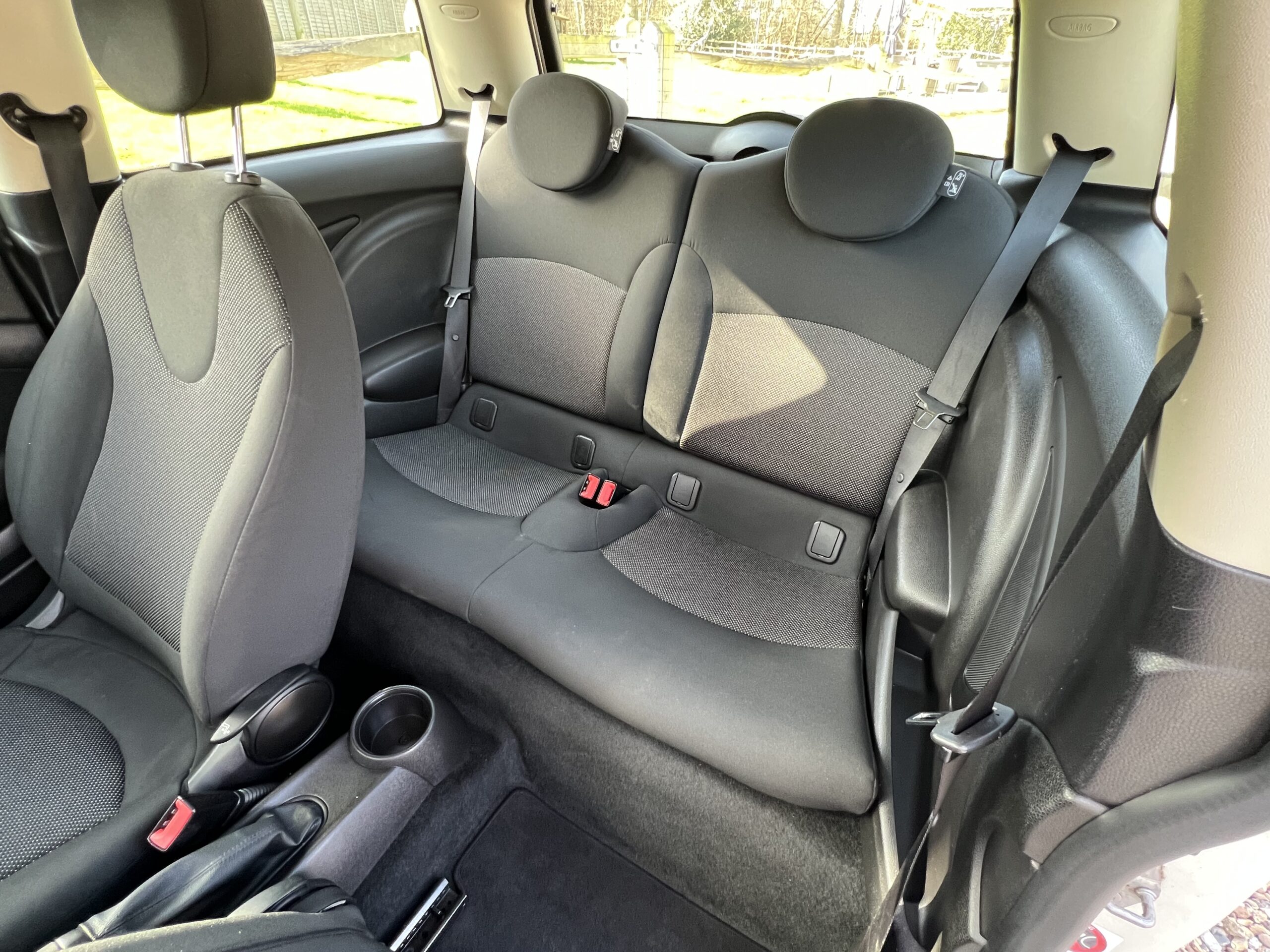
								Mini One White 1.6 full									