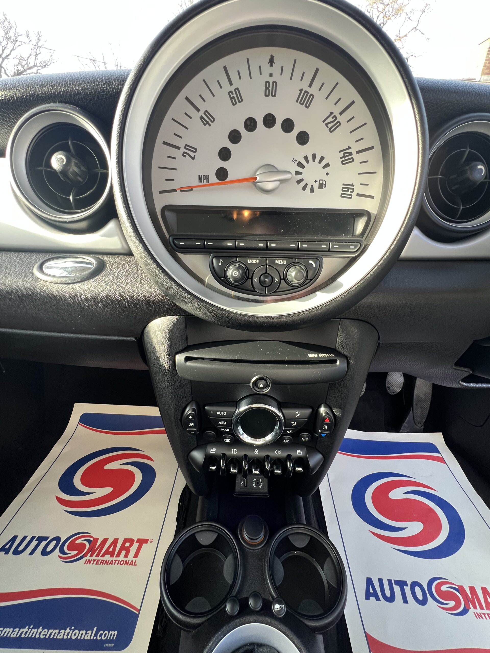 
								Mini One White 1.6 full									