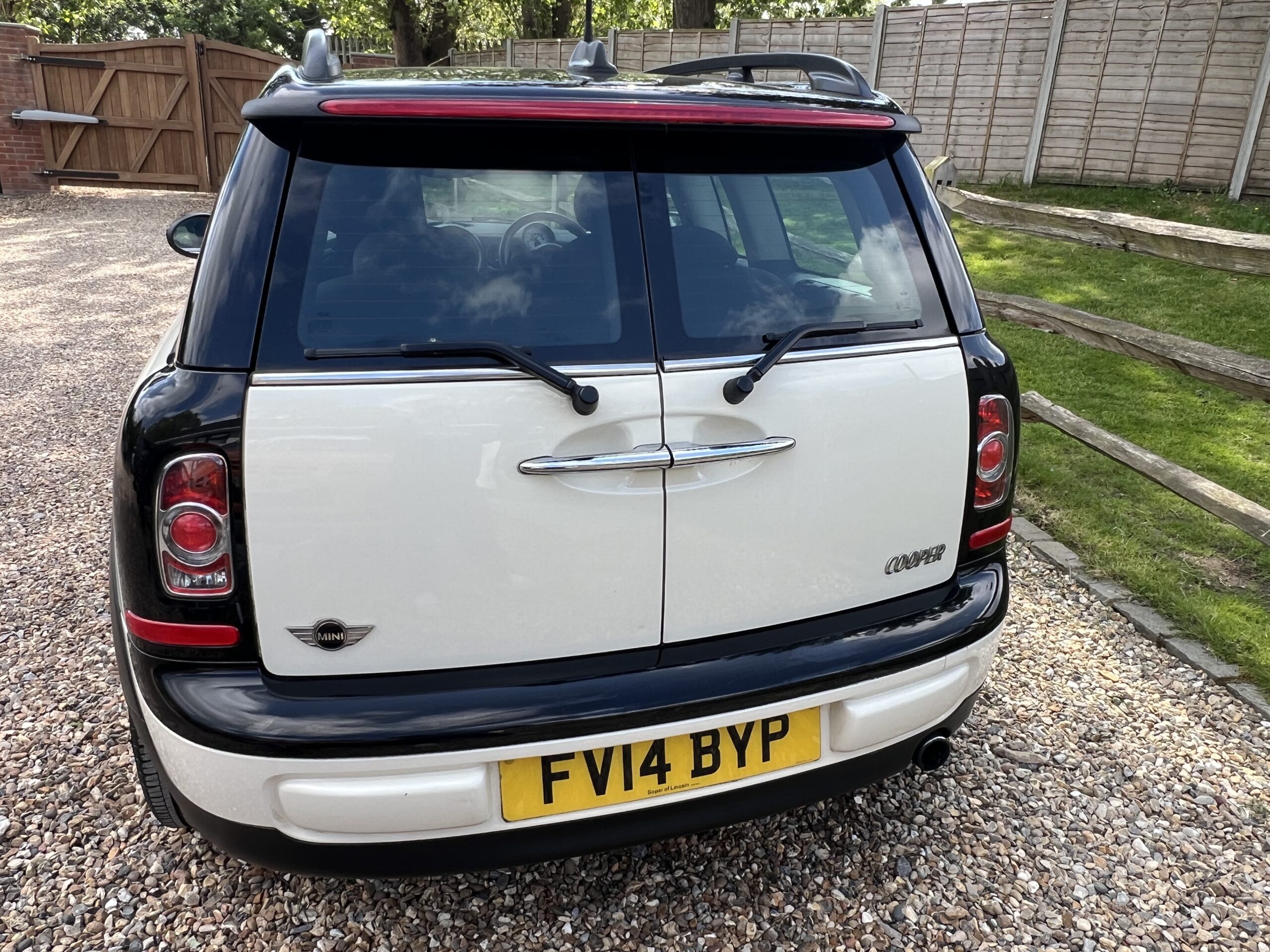 
								MINI CLUBMAN AUTOMATIC 2014 full									
