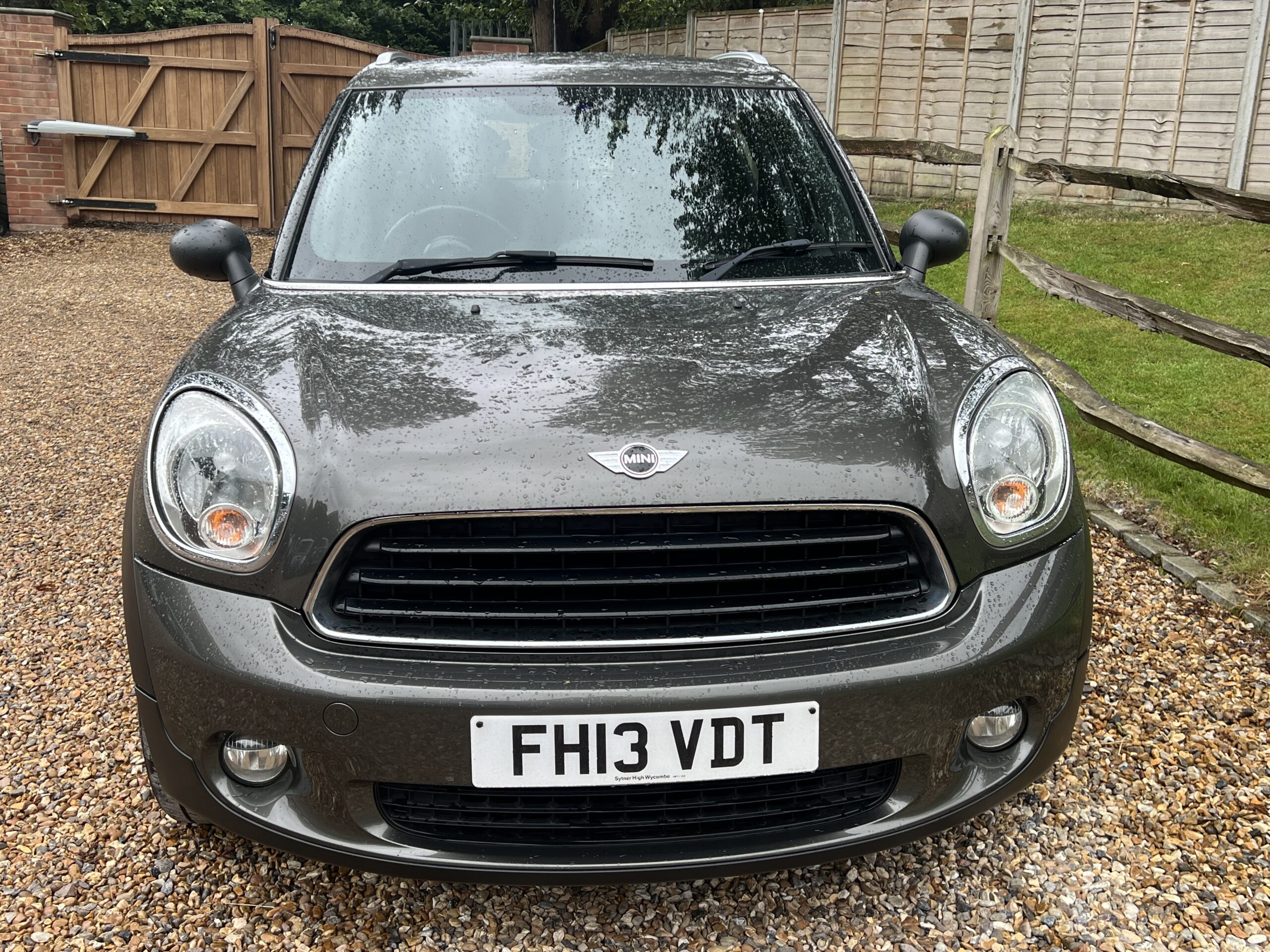 
								Mini Countryman 1.6 Grey full									
