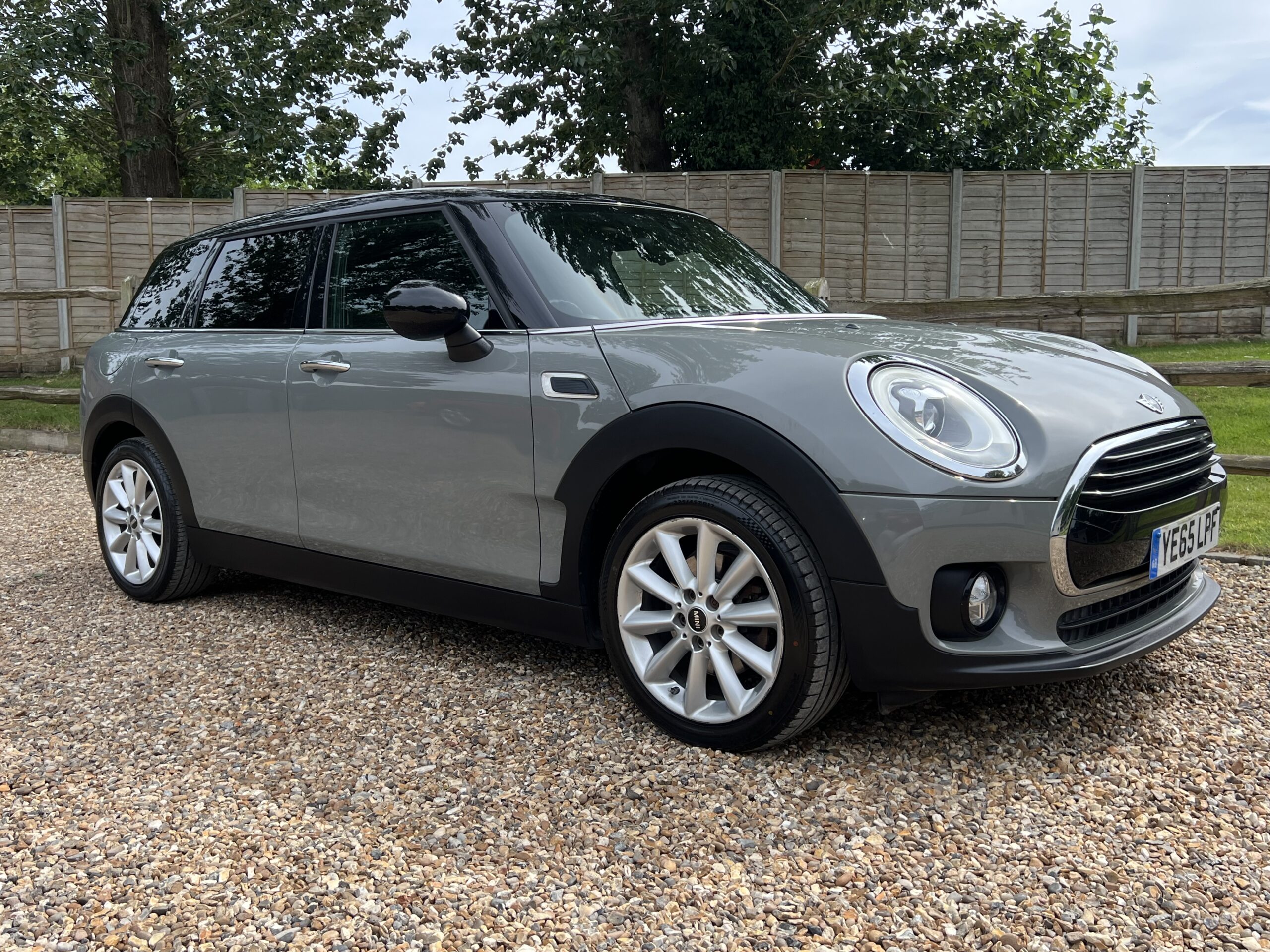 
								Mini Cooper Clubman 1.5 Estate full									
