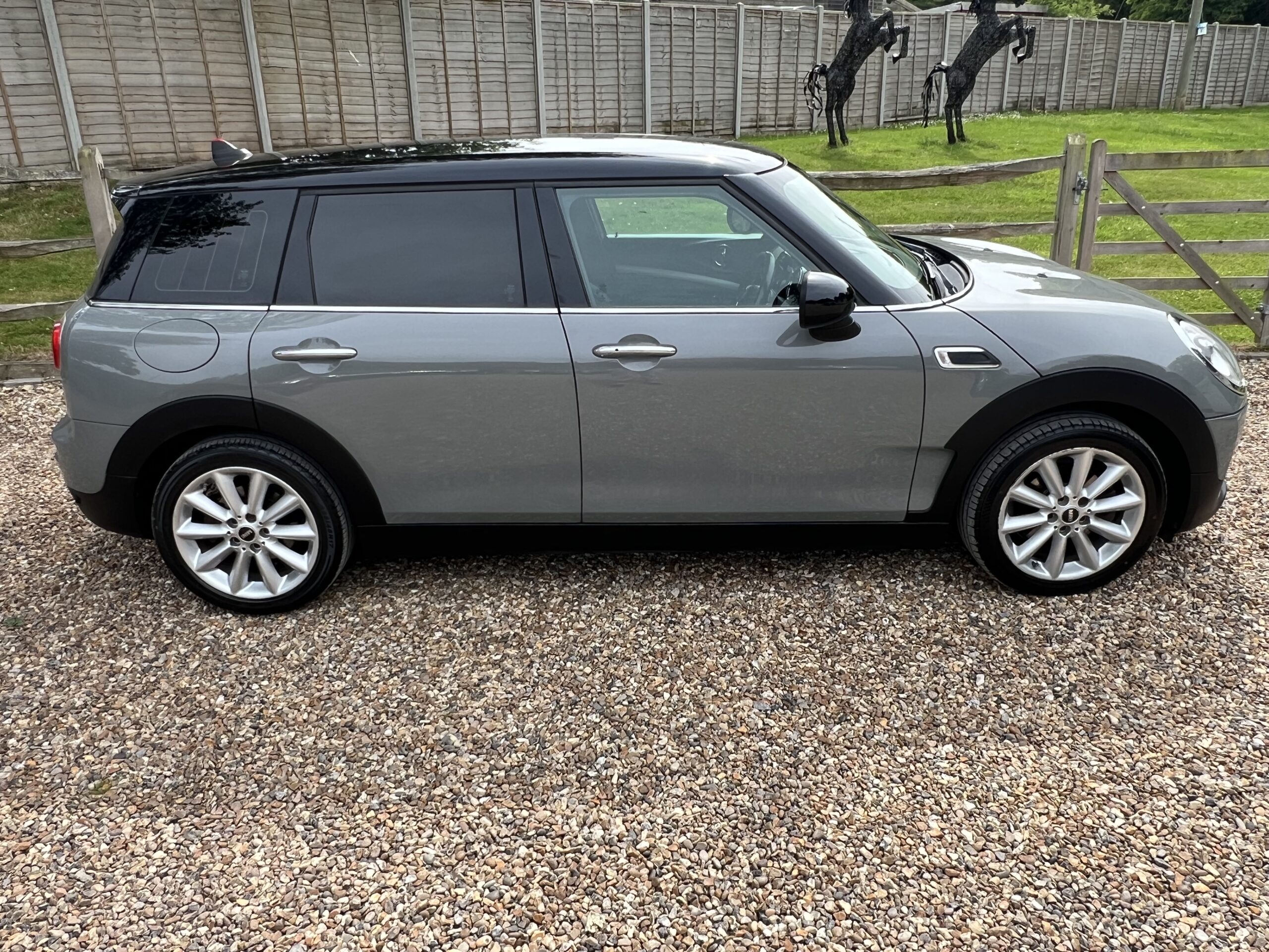 
								Mini Cooper Clubman 1.5 Estate full									