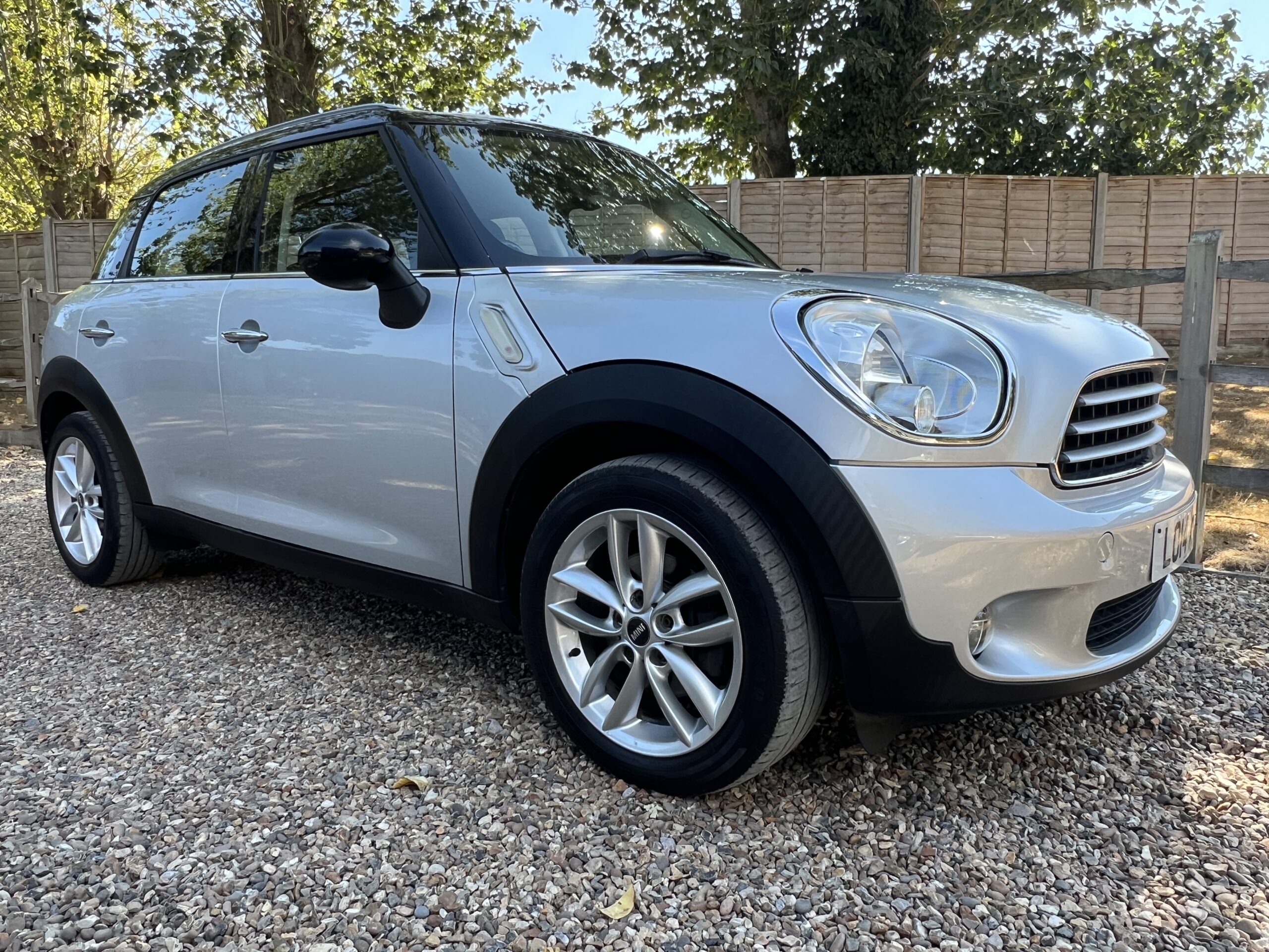 
								MINI COOPER COUNTRYMAN 1.6 SILVER full									