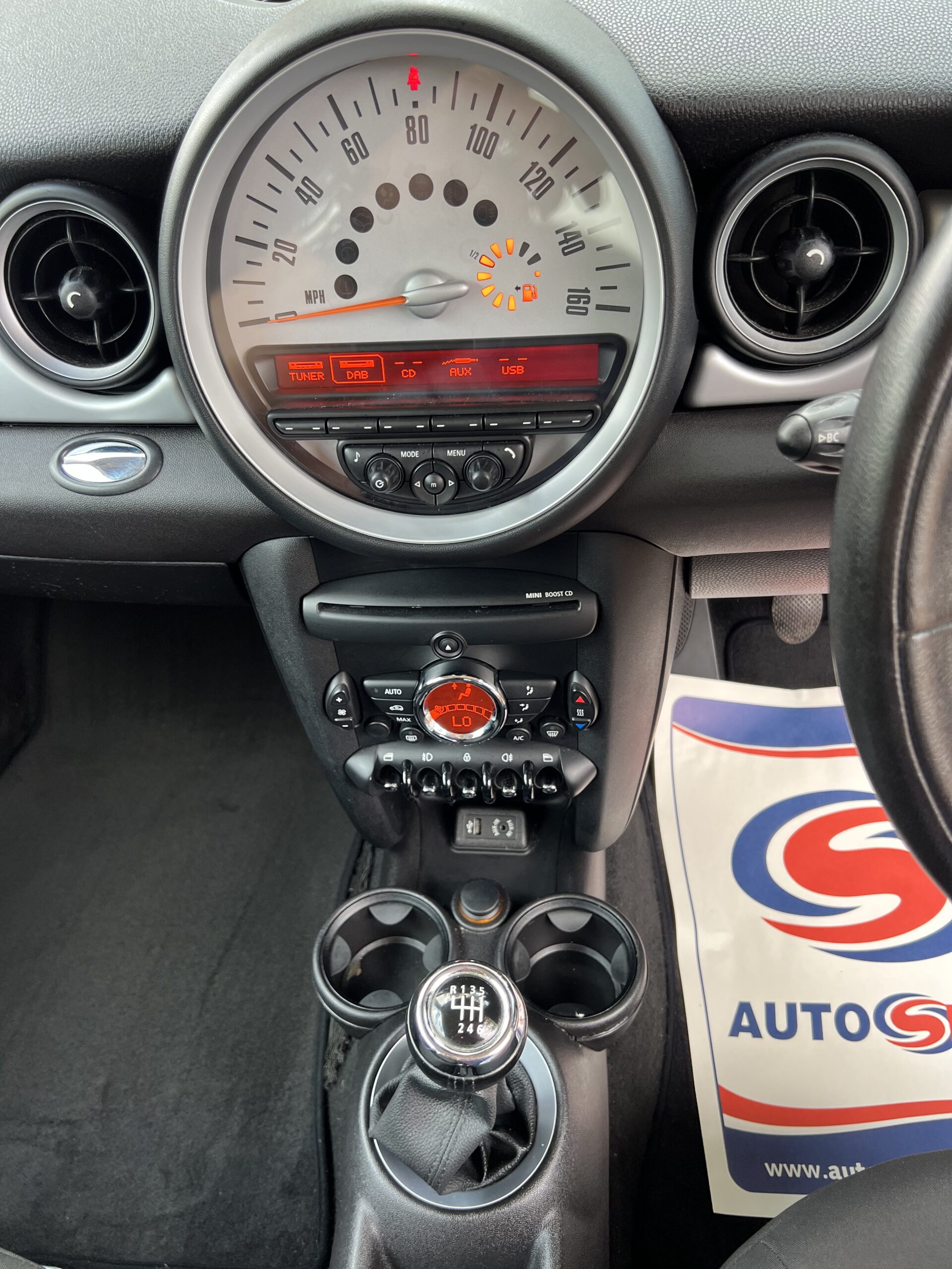 
								MINI COOPER 1.6 BLACK full									