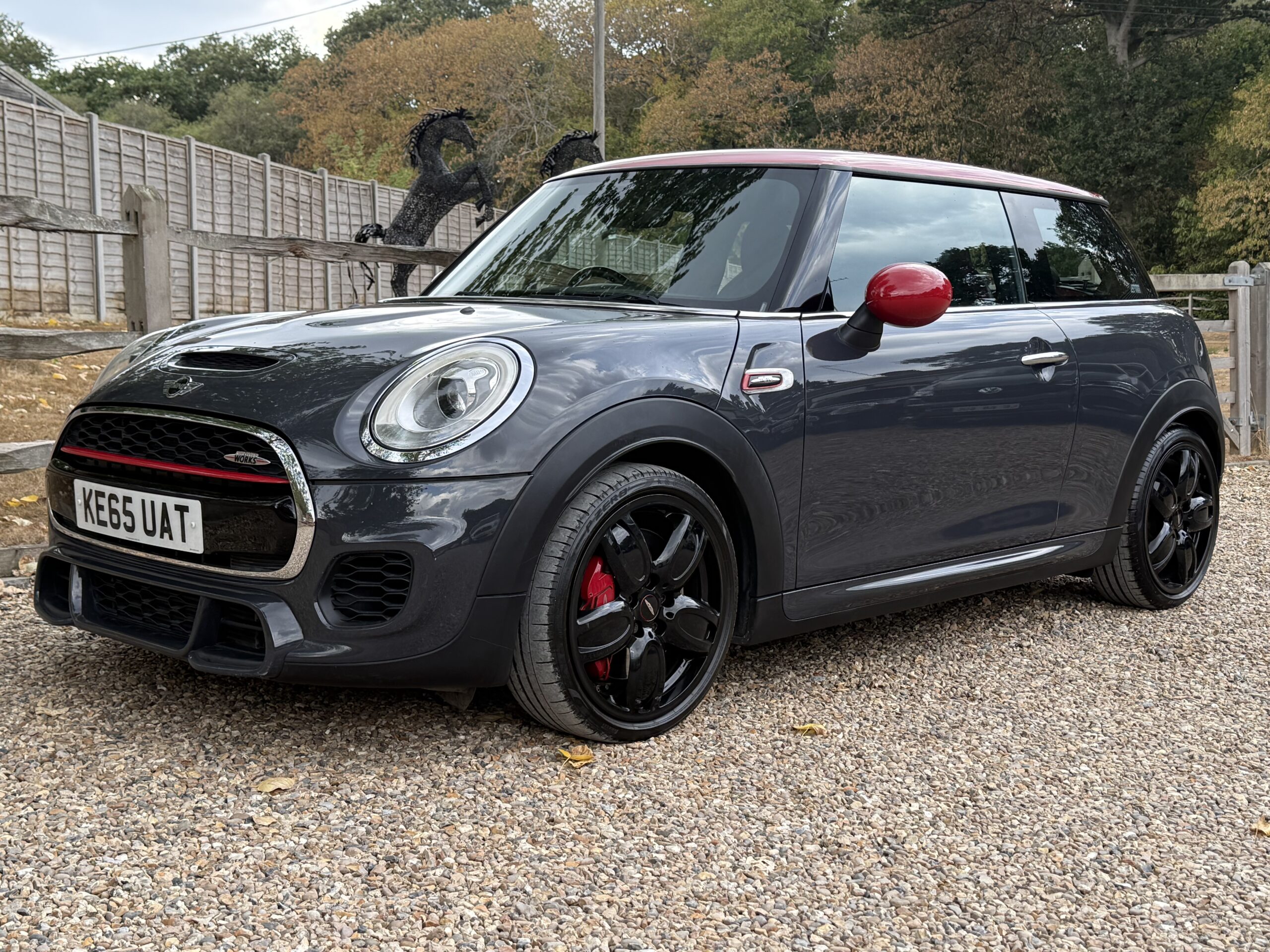 
								Mini John Cooper works Grey 2.0ltr full									