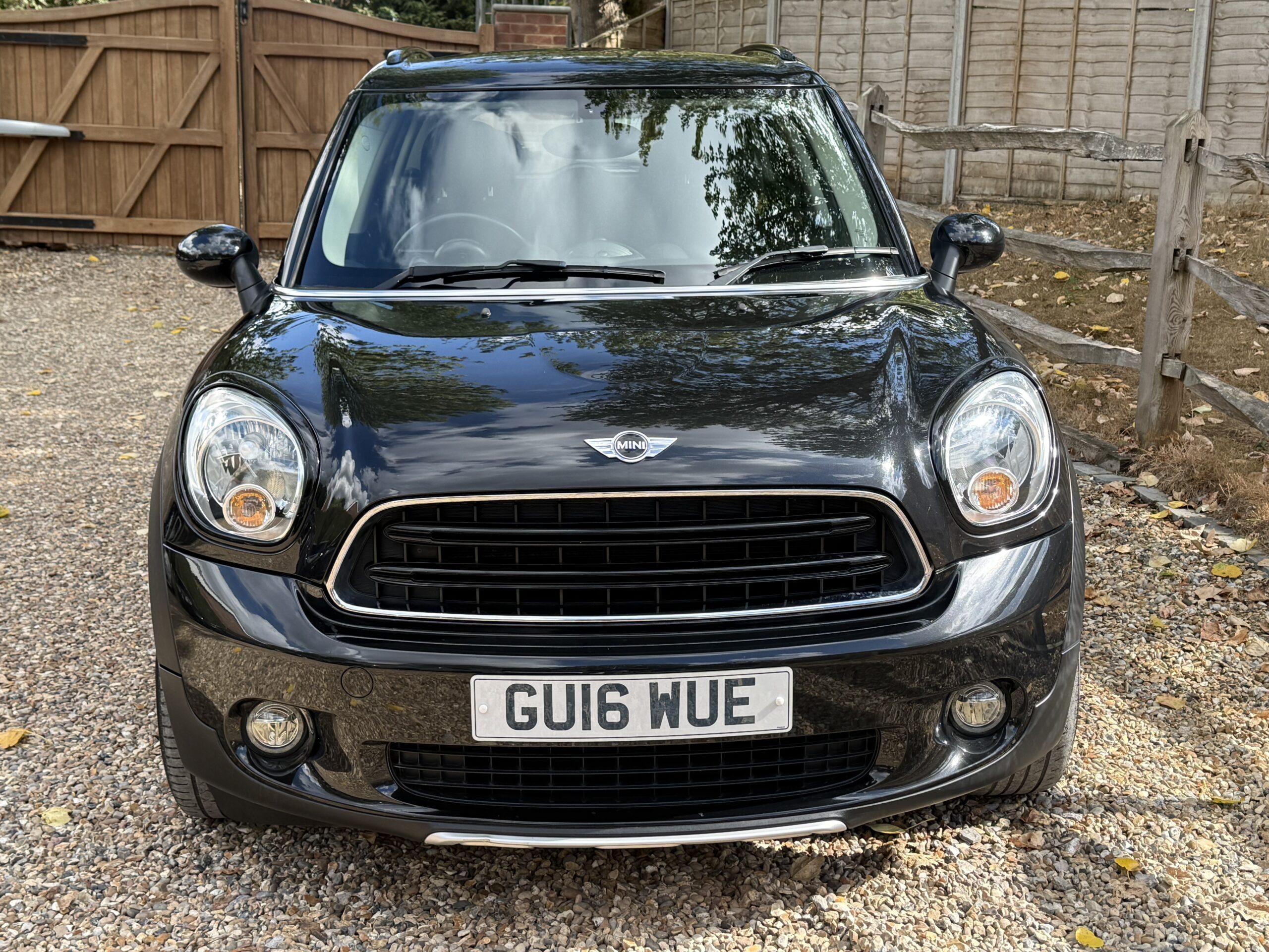 
								MINI ALL WHEEL DRIVE COUNTRYMAN 1.6 BLACK full									