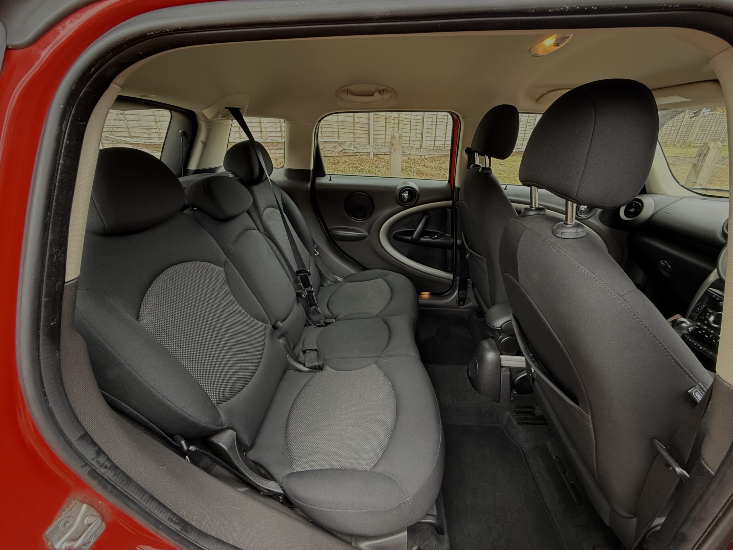 
								MINI ONE COUNTRYMAN 1.6 RED full									