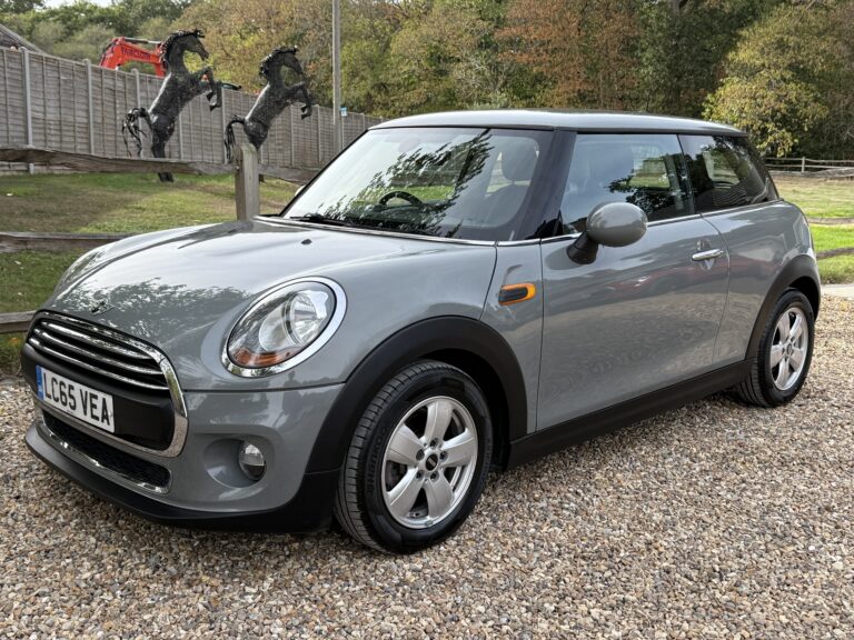 MINI ONE GREY 2015