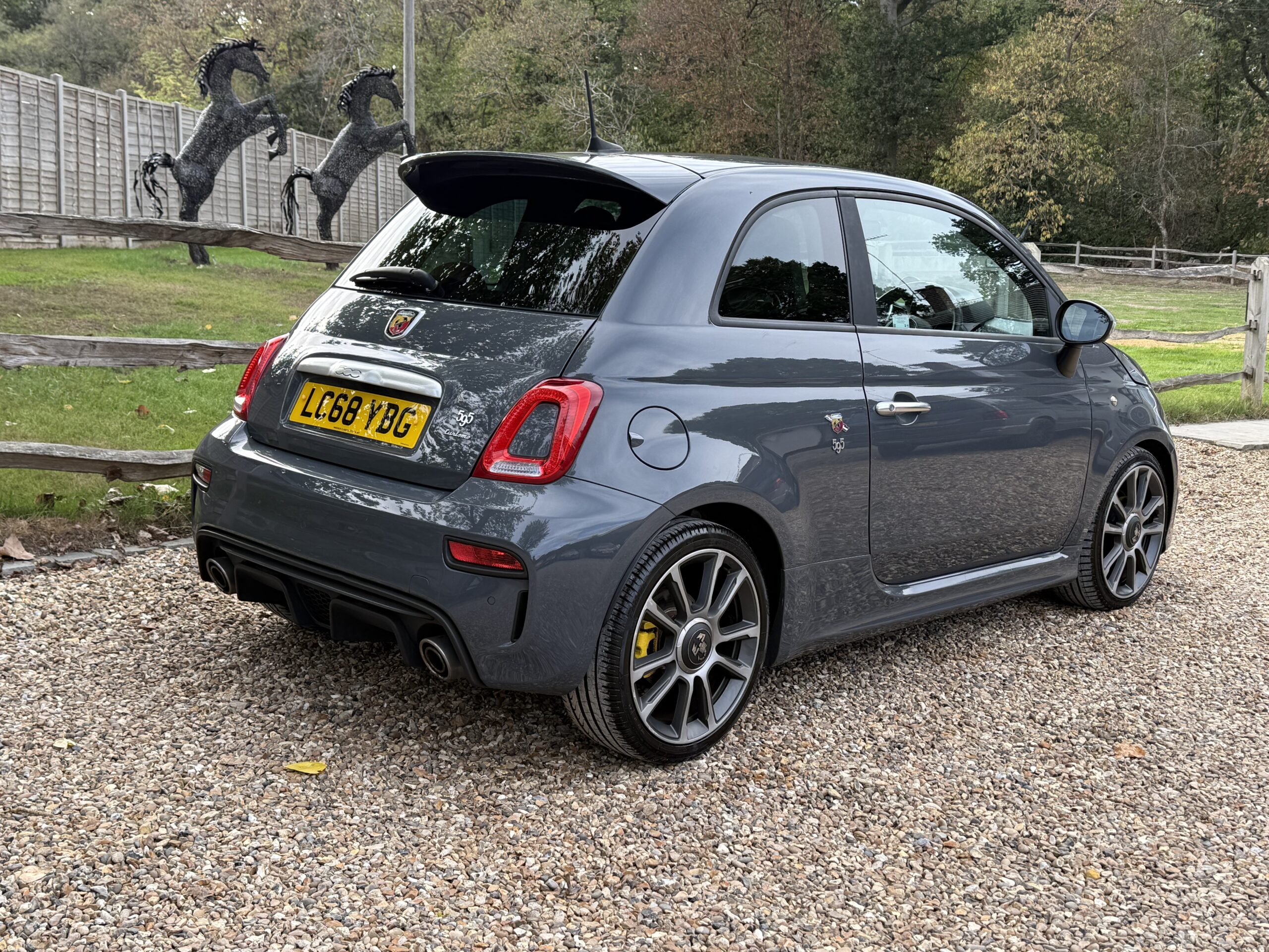 
								FIAT ABARTH 1.4 70th edition full									